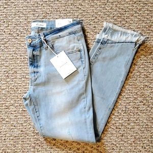 KanCan Jeans size 9/28 BNWT